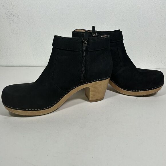 Dansko Autumn Booties Size 37 6.5 7 US Black Nubuck Leather Ankle Buckle Heel - Picture 5 of 10
